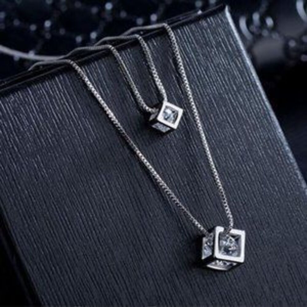 NEW 925 Sterling Silver Diamond Cube Necklace G